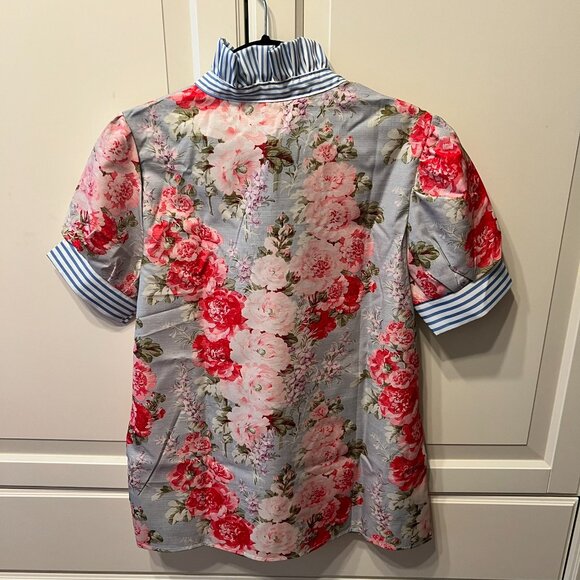 Blue, Pink & White Floral Bubble Sleeve Top Blouse (S) VERY CUTE! - Picture 5 of 10